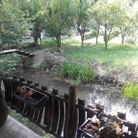 Hostal Sljivik Ni Exterior foto